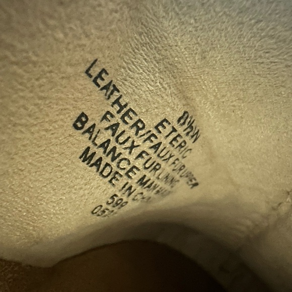 Earth Women’s Dark Brown Eric Side Zip Leather Upper Bootie Size 8.5W - Picture 8 of 8